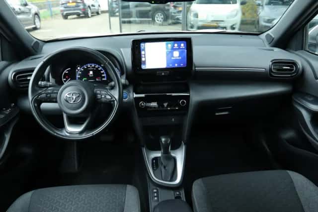 Toyota Yaris (2022) thumbnail 13