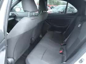 Toyota Yaris (2022) thumbnail 14