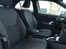 Toyota Yaris (2022) thumbnail 4