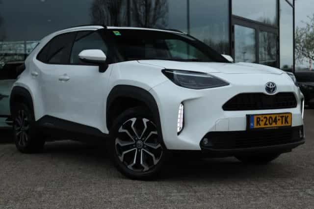 Toyota Yaris (2022) thumbnail 8