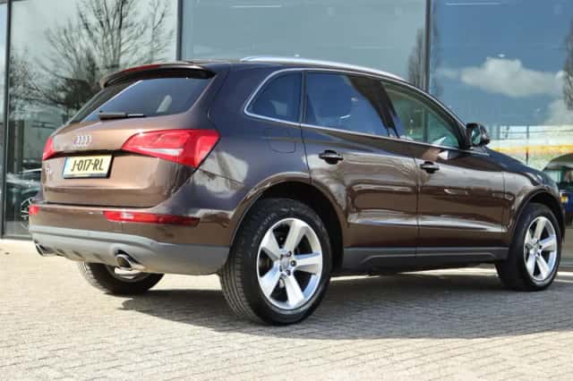 Audi Q5 (2012) thumbnail 2