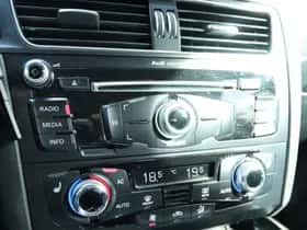 Audi Q5 (2012) thumbnail 22