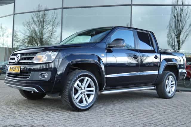 Volkswagen Amarok (2013) thumbnail 1