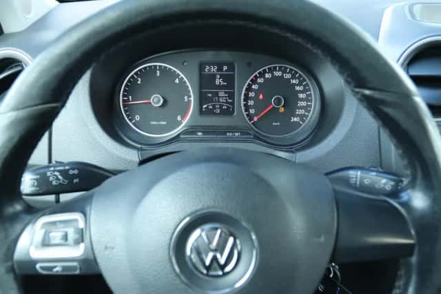 Volkswagen Amarok (2013) thumbnail 14