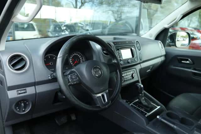 Volkswagen Amarok (2013) thumbnail 3