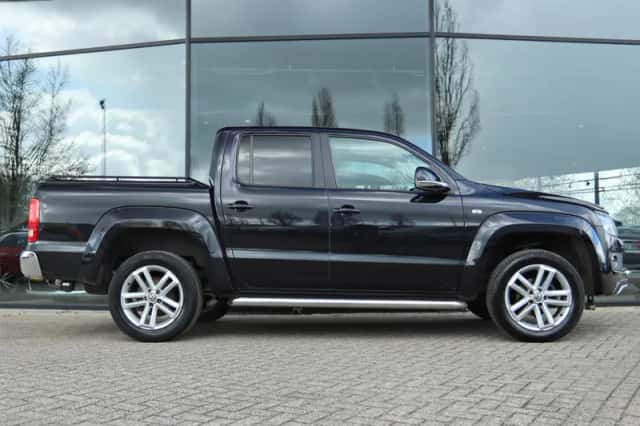Volkswagen Amarok (2013) thumbnail 6