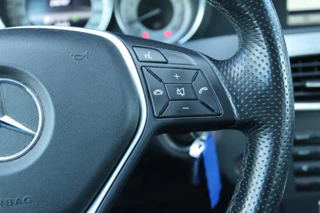 Mercedes-Benz C-Klasse (2012) thumbnail 16