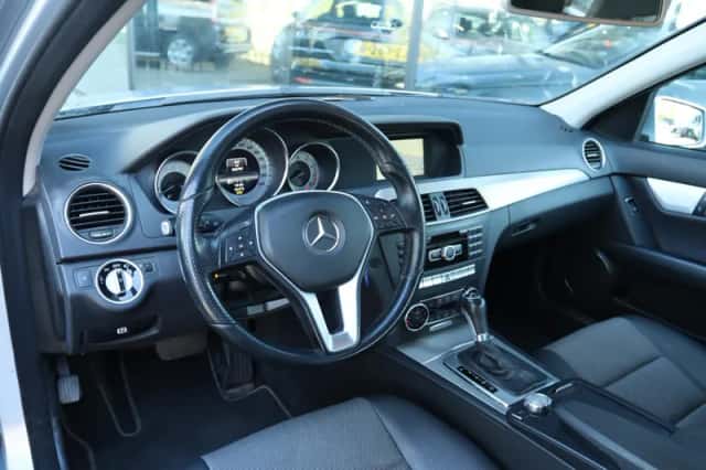 Mercedes-Benz C-Klasse (2012) thumbnail 3