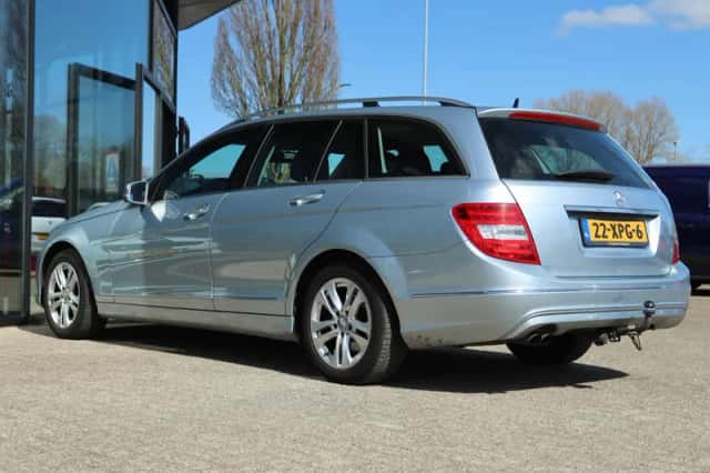 Mercedes-Benz C-Klasse (2012) thumbnail 8