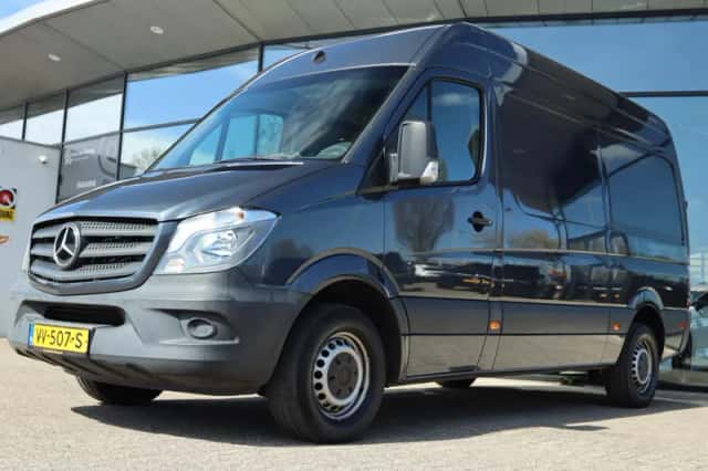 Mercedes-Benz Sprinter (2016) thumbnail 1
