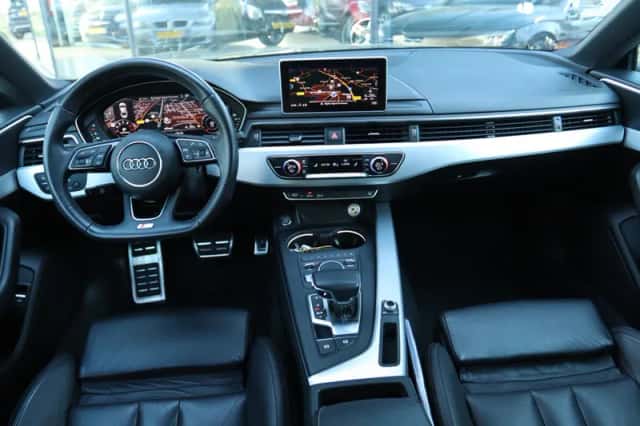 Audi A5 (2018) thumbnail 12