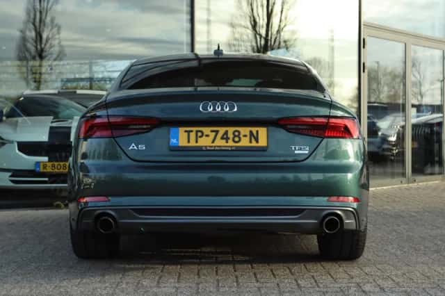 Audi A5 (2018) thumbnail 9