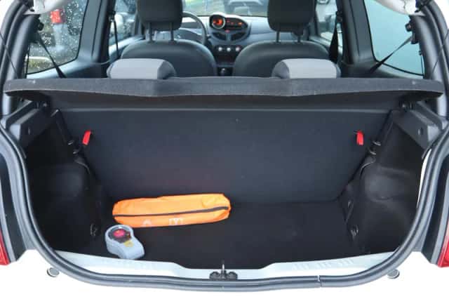 Renault Twingo (2011) thumbnail 11