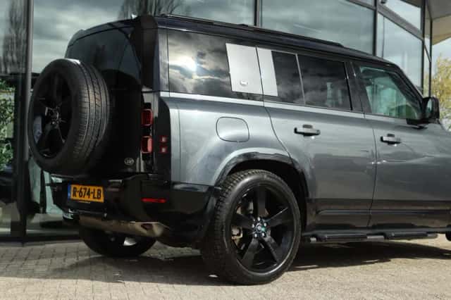 Land Rover Rover (2022) thumbnail 11