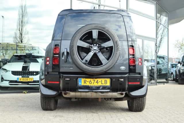 Land Rover Rover (2022) thumbnail 12