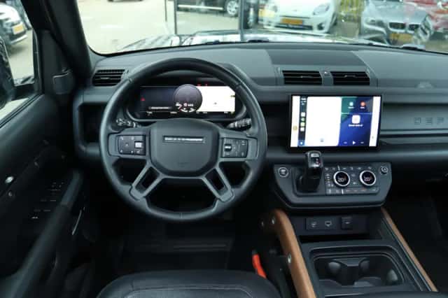 Land Rover Rover (2022) thumbnail 19
