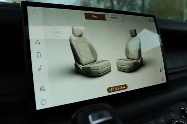 Land Rover Rover (2022) thumbnail 38