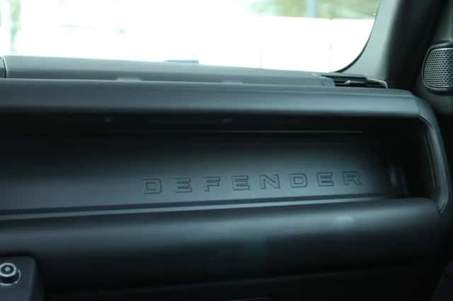 Land Rover Rover (2022) thumbnail 45