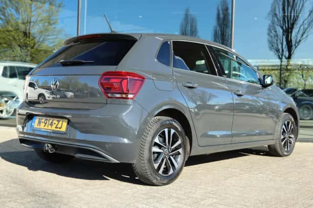 Volkswagen Polo (2021) thumbnail 2