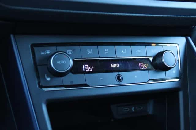 Volkswagen Polo (2021) thumbnail 18