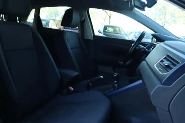 Volkswagen Polo (2021) thumbnail 3