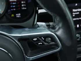 Porsche Macan (2019) thumbnail 42