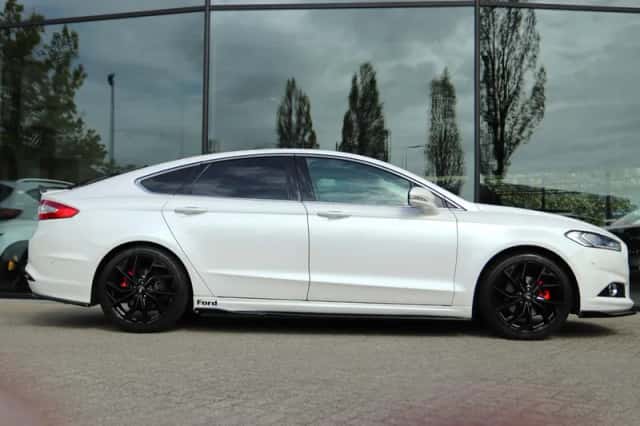 Ford Mondeo (2017) thumbnail 8