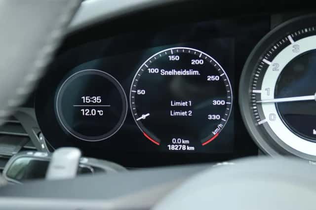 Porsche 911 (2021) thumbnail 47