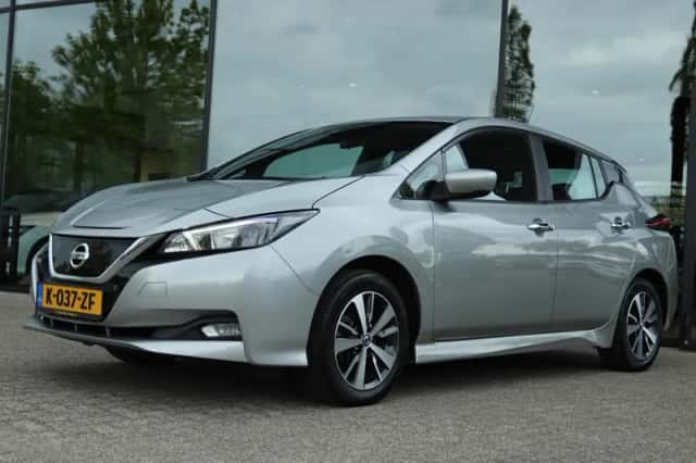 Nissan Leaf (2021) thumbnail 1