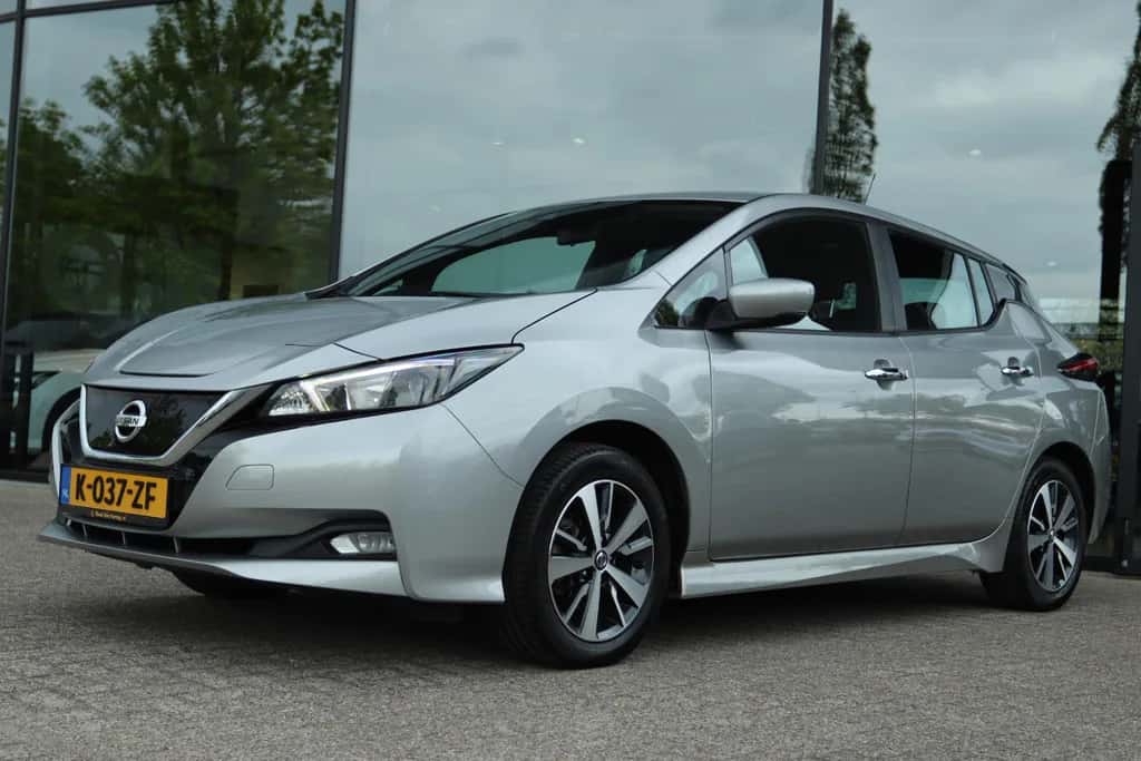 Nissan Leaf (2021) — foto 1