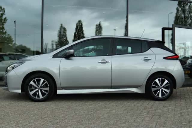 Nissan Leaf (2021) thumbnail 14
