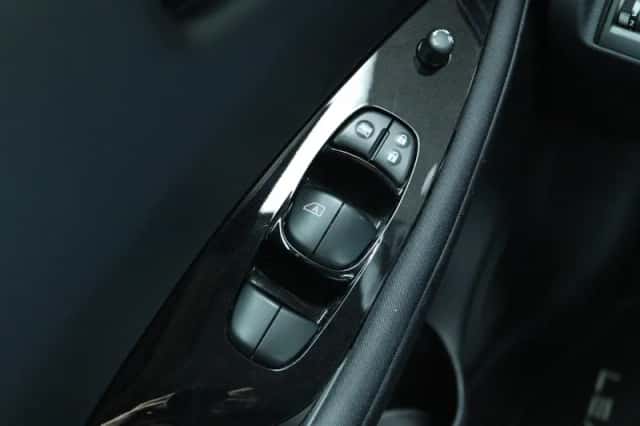 Nissan Leaf (2021) thumbnail 23