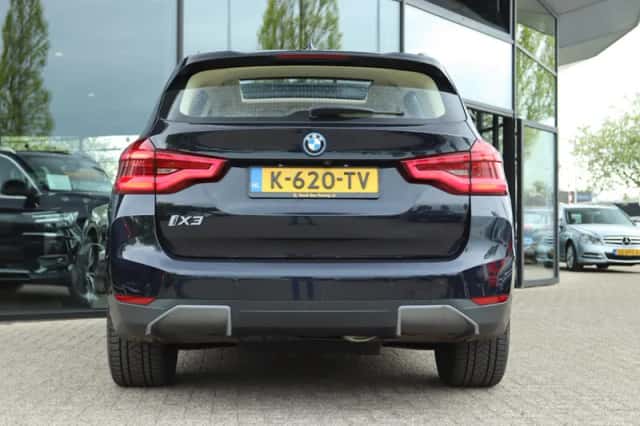 BMW iX3 (2021) thumbnail 14