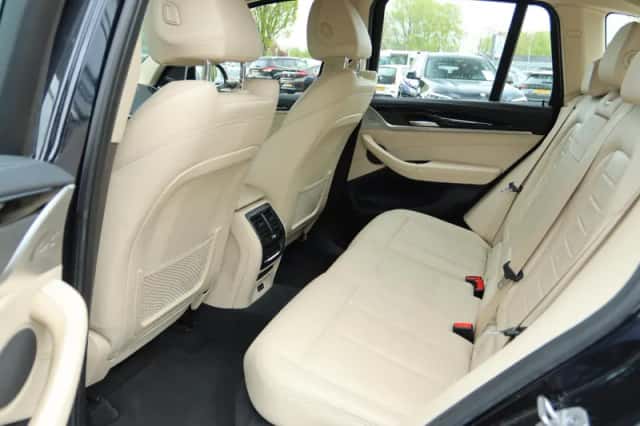 BMW iX3 (2021) thumbnail 18
