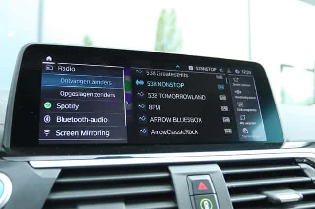 BMW iX3 (2021) thumbnail 40