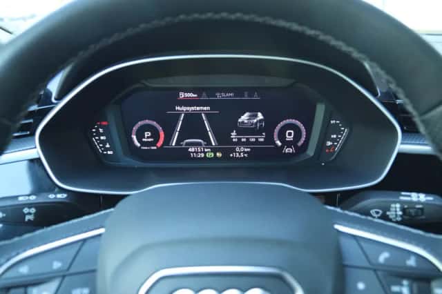 Audi Q3 (2021) thumbnail 31