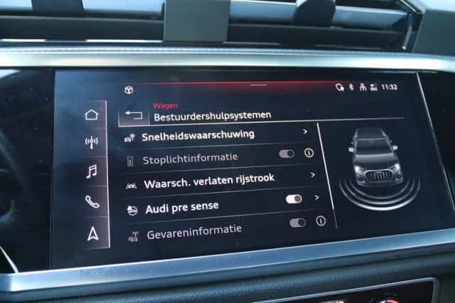 Audi Q3 (2021) thumbnail 38