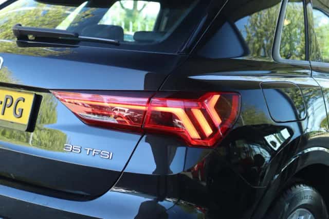 Audi Q3 (2021) thumbnail 42