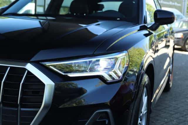 Audi Q3 (2021) thumbnail 43