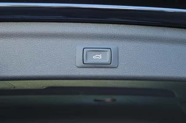 Audi Q3 (2021) thumbnail 7