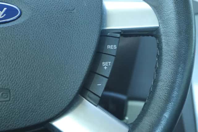 Ford Focus (2009) thumbnail 17
