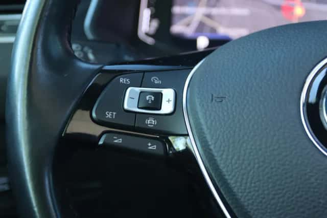 Volkswagen Tiguan (2020) thumbnail 21