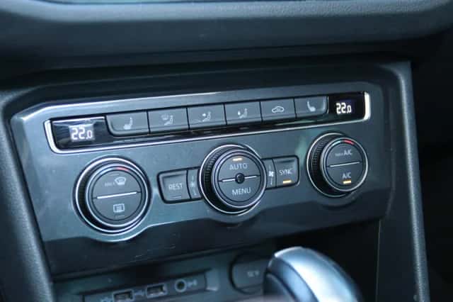 Volkswagen Tiguan (2020) thumbnail 26