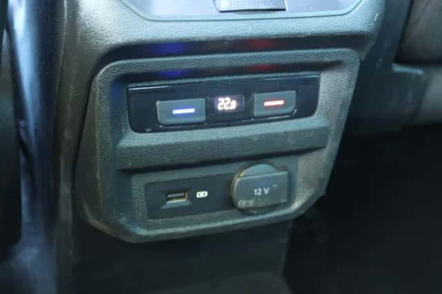 Volkswagen Tiguan (2020) thumbnail 35