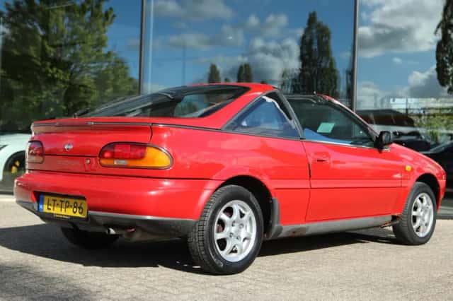 Nissan 100NX (1995) thumbnail 2