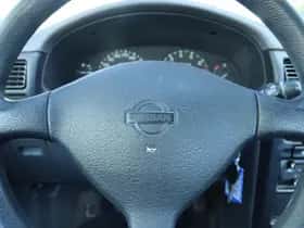 Nissan 100NX (1995) thumbnail 11