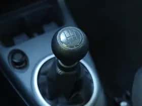 Suzuki Swift (2008) thumbnail 20