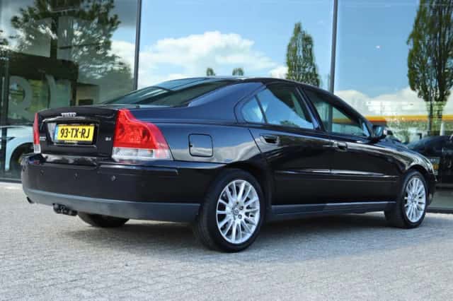 Volvo S60 (2007) thumbnail 2