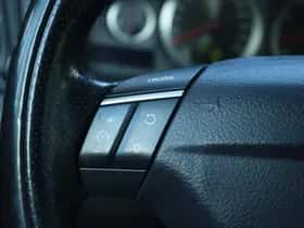 Volvo S60 (2007) thumbnail 16