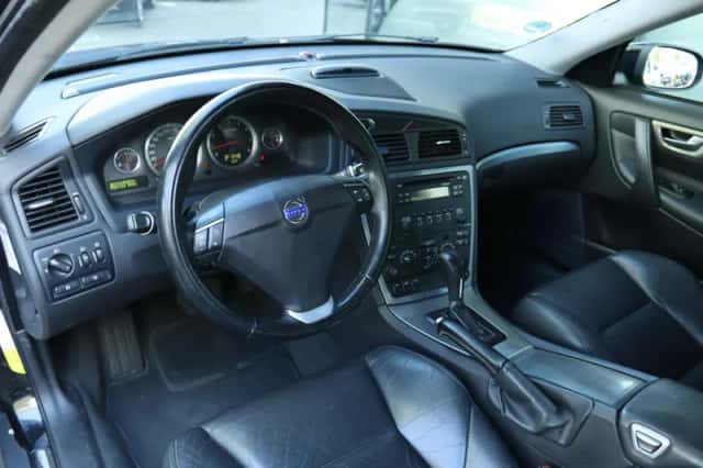 Volvo S60 (2007) thumbnail 3